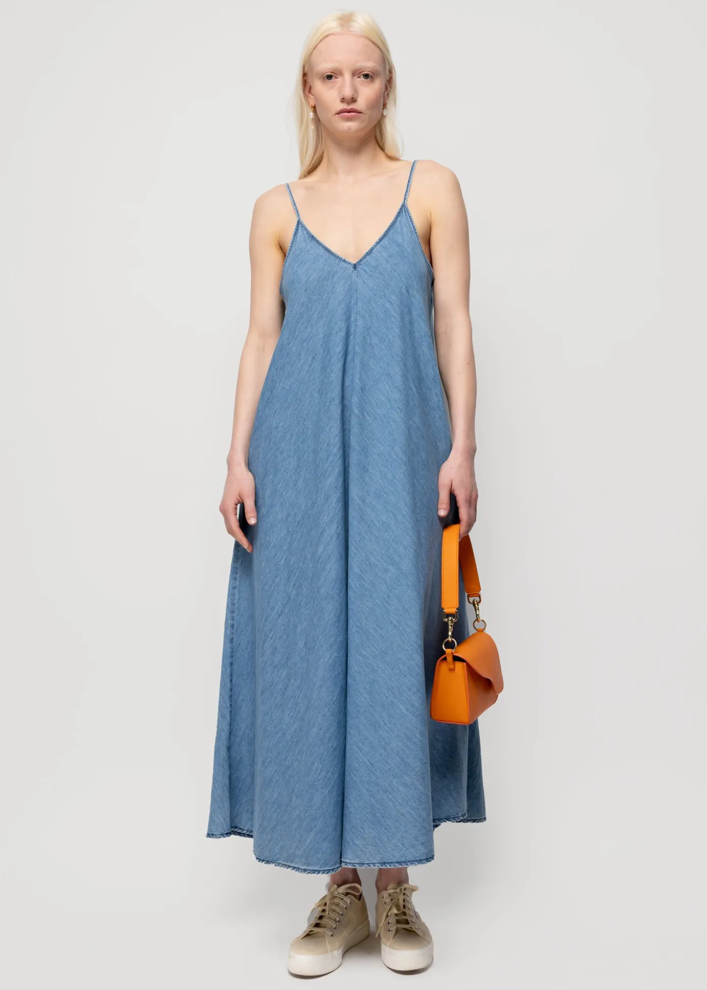 denim_slip_dress_4.webp Flash Sale Denim Slip Dress Vrouw Jurken