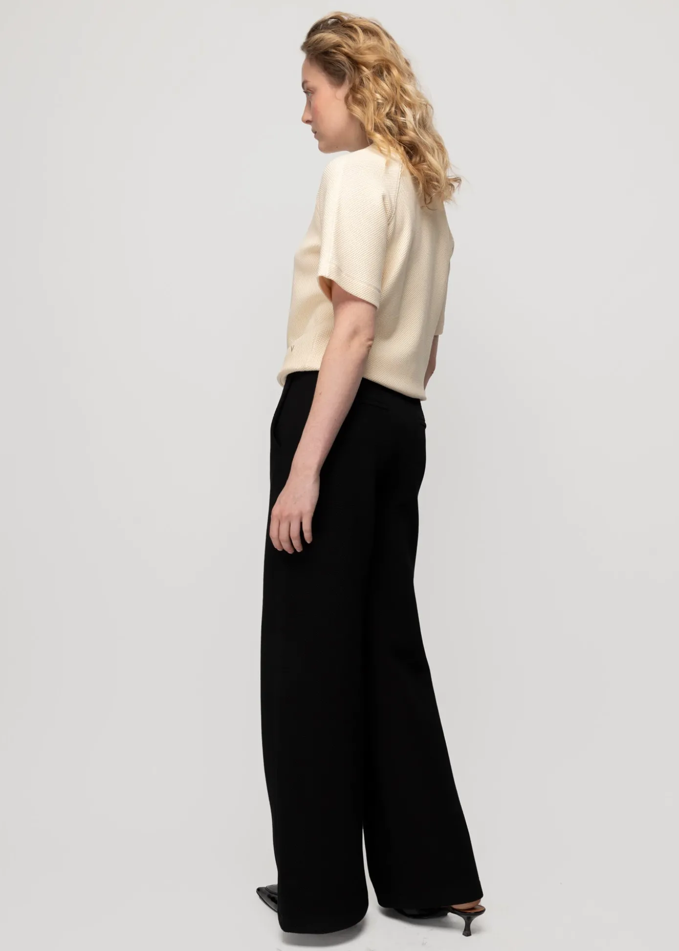 struc_pantalon_2.webp Online Struc Pantalon Vrouw Basics