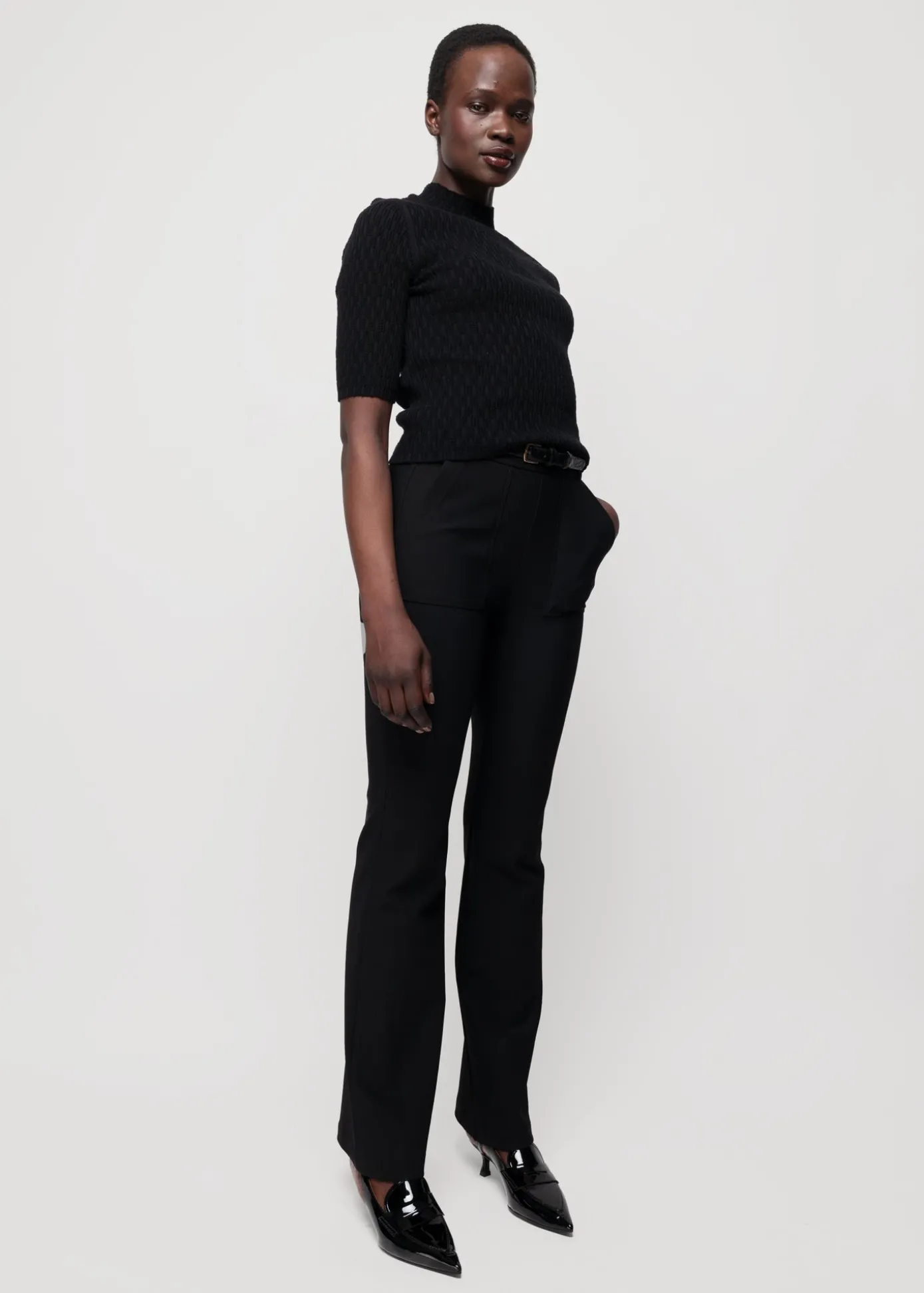 Cheap Twill Broek Flared Vrouw Basics