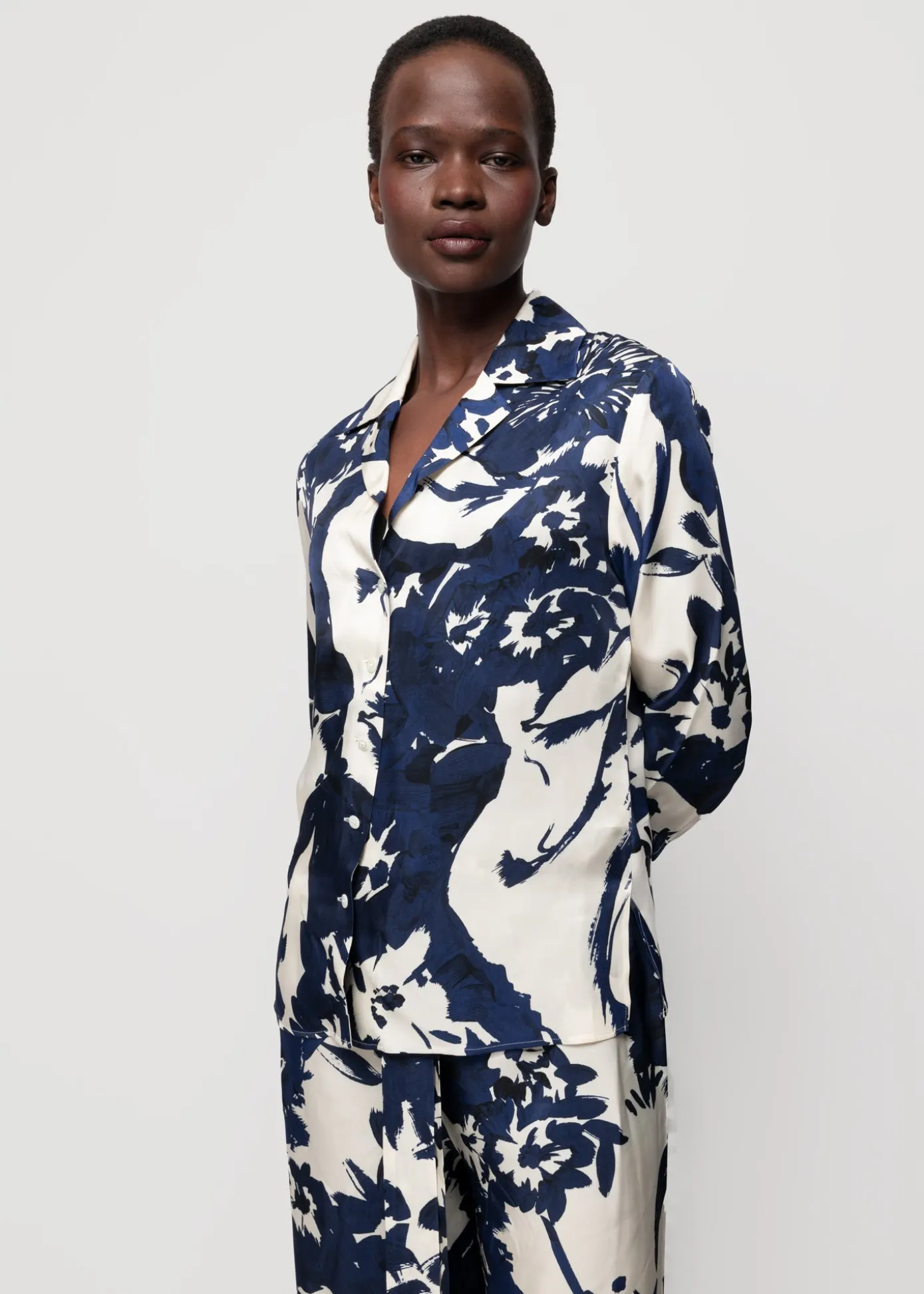 Shop Viscose Blouse Met Bloemen Vrouw Two-Pieces