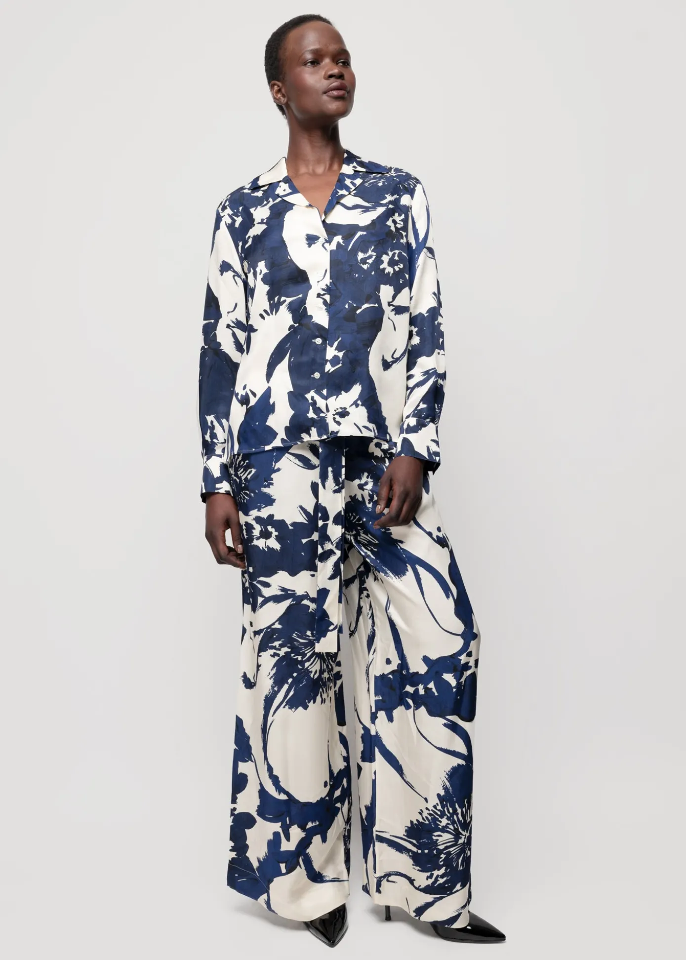 Outlet Viscose Broek Met Bloemen Vrouw Two-Pieces