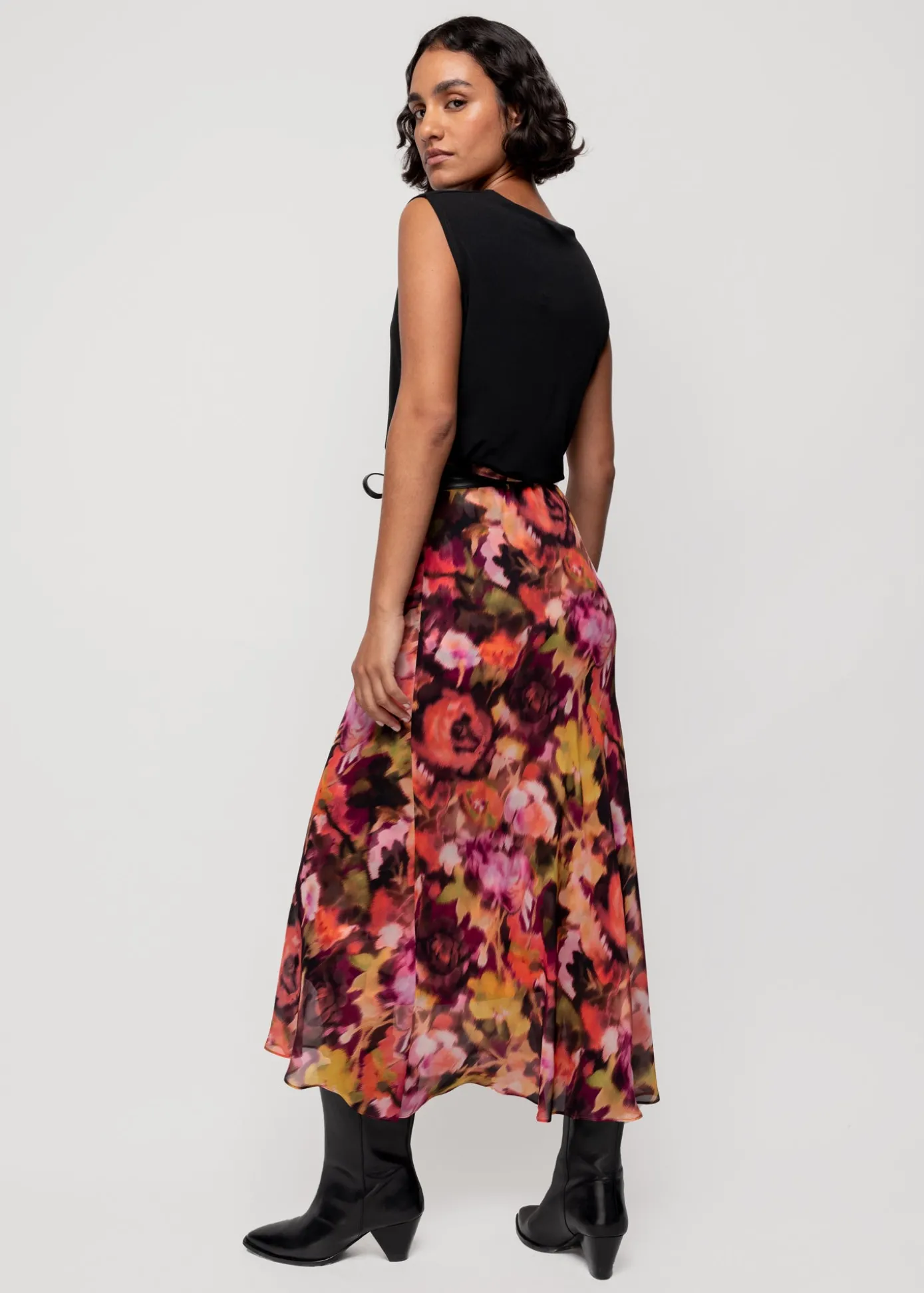 viscose_midi_rok_met_print_5.webp Best Viscose Midi Rok Met Print Vrouw Rokken
