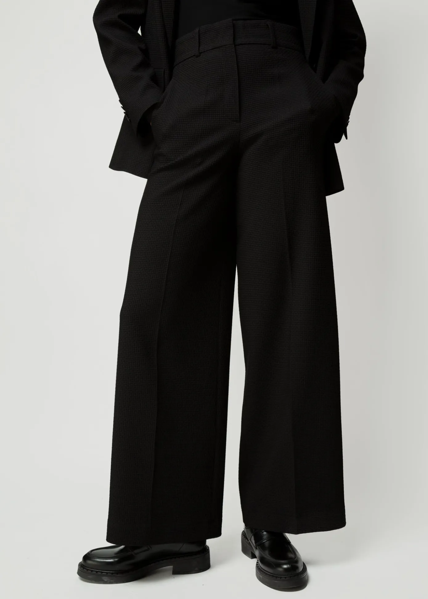 wafel_structuur_pantalon_4-2.webp Hot Wafel Structuur Pantalon Vrouw Basics